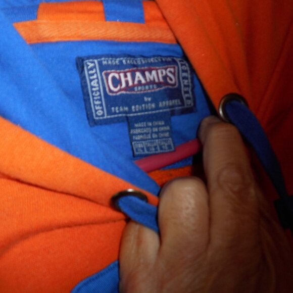 FLORIDA GATORS VINTAGE GAME DAY HOODIE IN MENS SZ XL - Picture 3 of 8